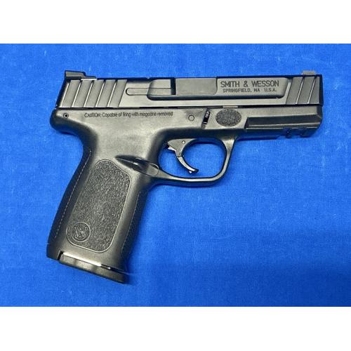 USED SMITH & WESSON SD40 9mm PISTOL