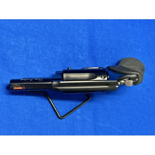 USED TAURUS JUDGE 45 / 410 5-SHOT REVOLVER