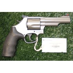 USED S&W MODEL 69 44 MAG 5-SHOT REVOLVER