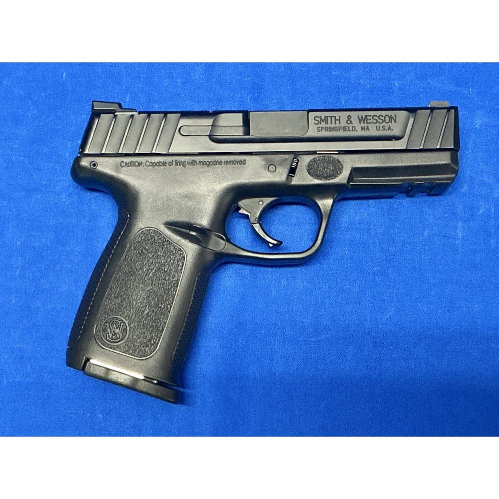 USED SMITH & WESSON SD40 9mm PISTOL