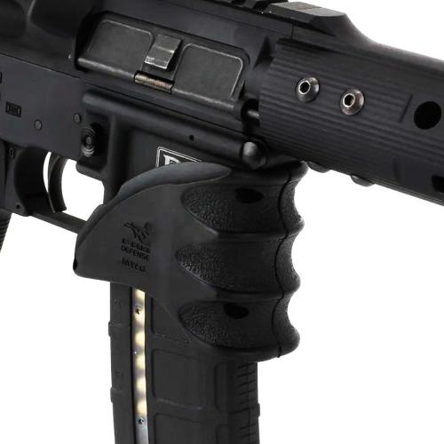 MWG Mag-Well Grip and Funnel for M16 Variants