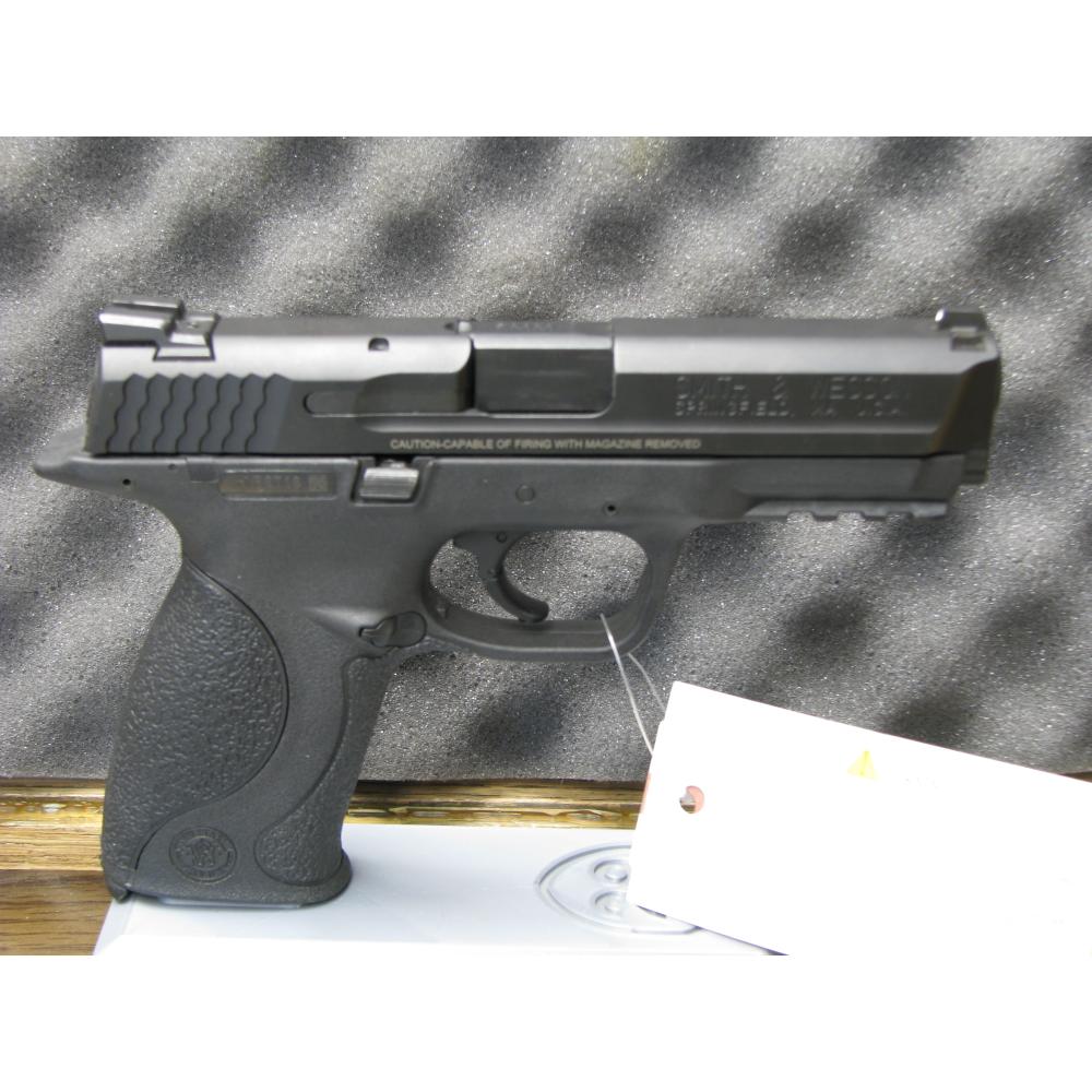 SMITH & WESSON - M&P 9 - 9MM - PISTOL