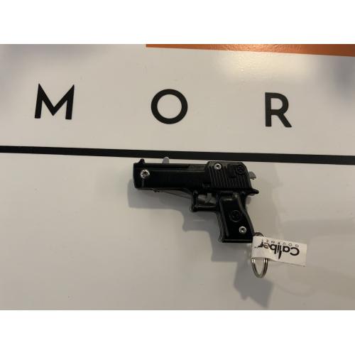 Caliber Gourmet, Gun/Knife Keychain Display