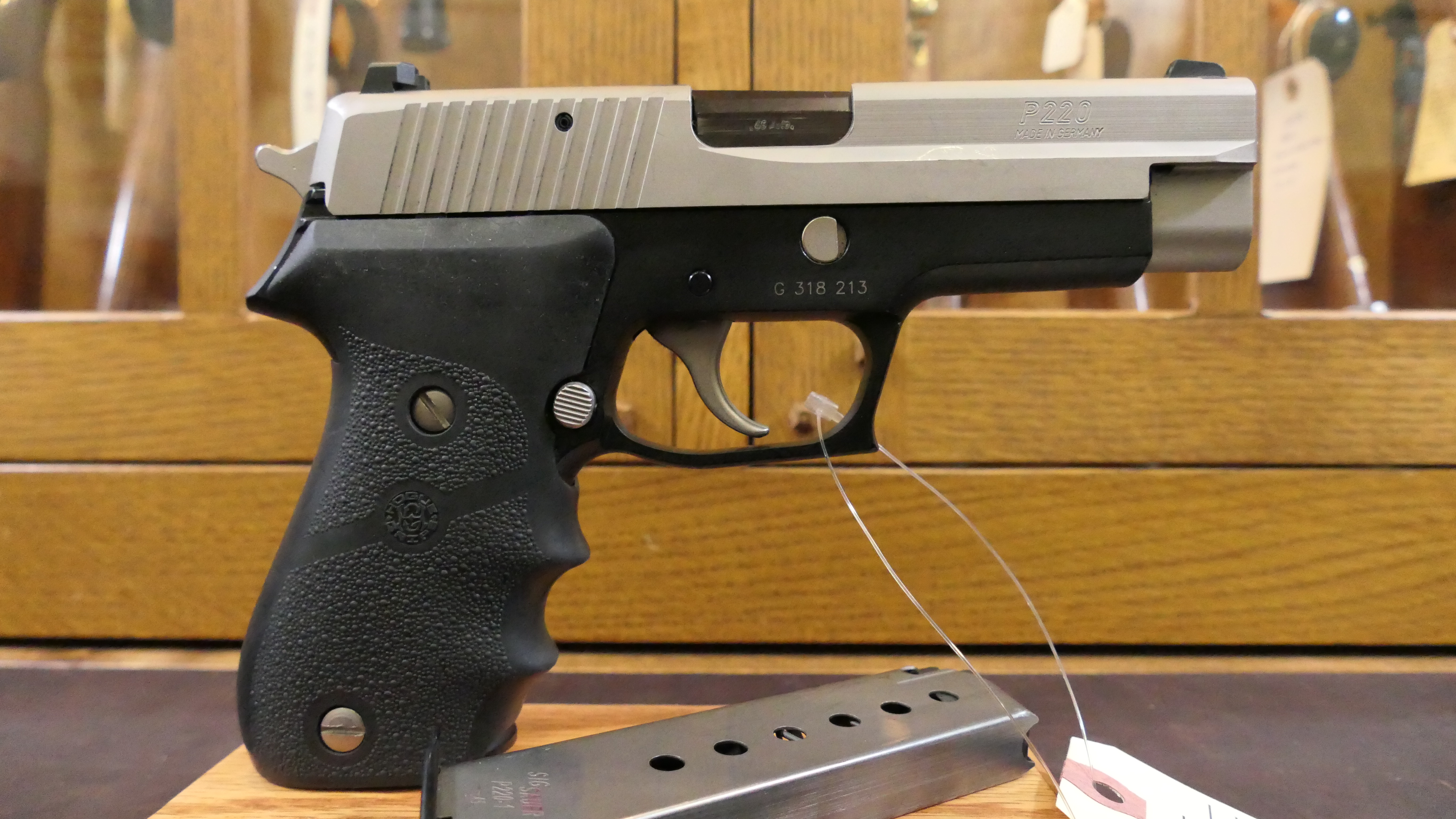  SIG Sauer – P220 – .45 ACP – DA/SA Pistol – SN# G 318 213-img-0