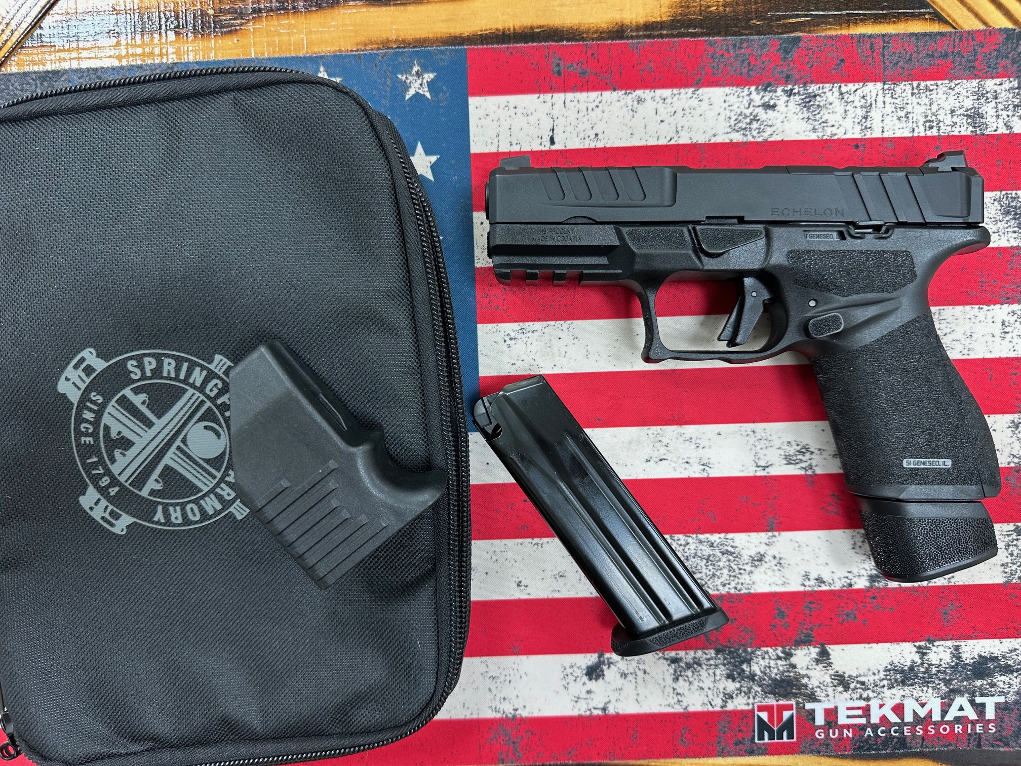 USED SPRINGFIELD ARMORY ECHELON 4" BARREL 9MM WITH CASE AND 2 MAGS-img-0