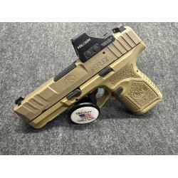 FN REFLEX 10 RDS PISTOL W/ GREENDOT AND 2 EXTRA MAGS
