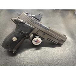 Sig Sauer P226 Legion SAO 9mm