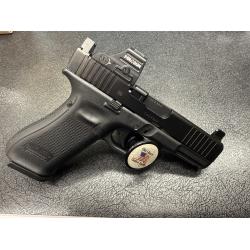 Glock 45 w Holosun Optic