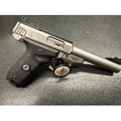 smith & wesson victory .22 as new in box