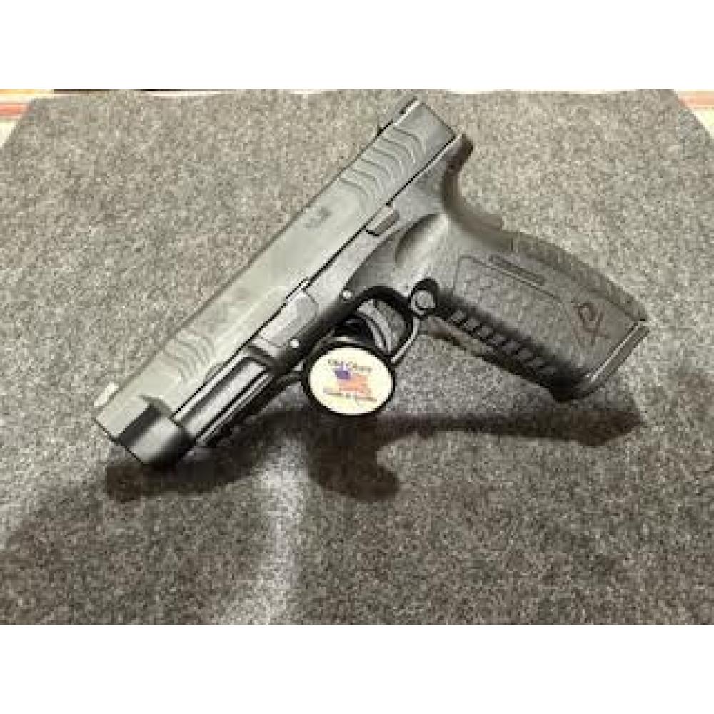 Springfield Armory XDm 9mm Pistol
