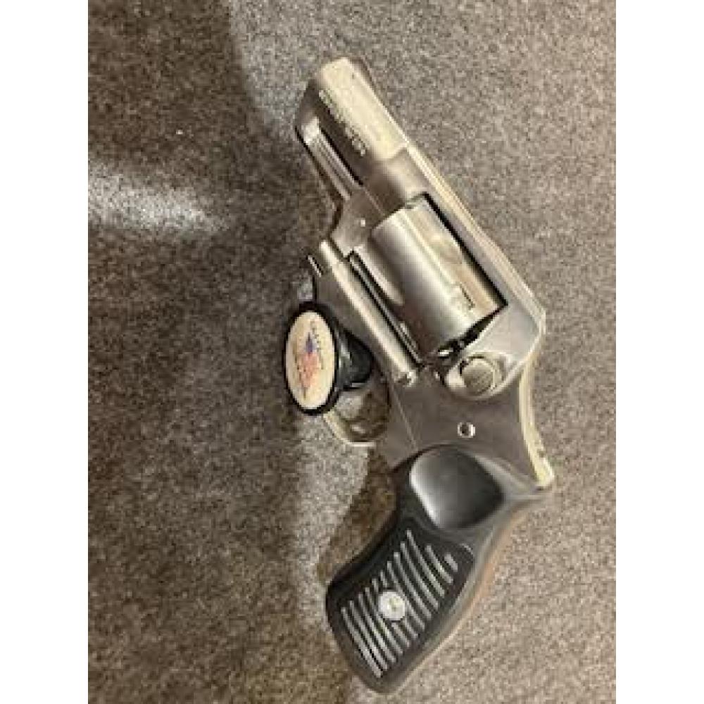 Ruger SP101 .357mag. 2.25" Hammerless