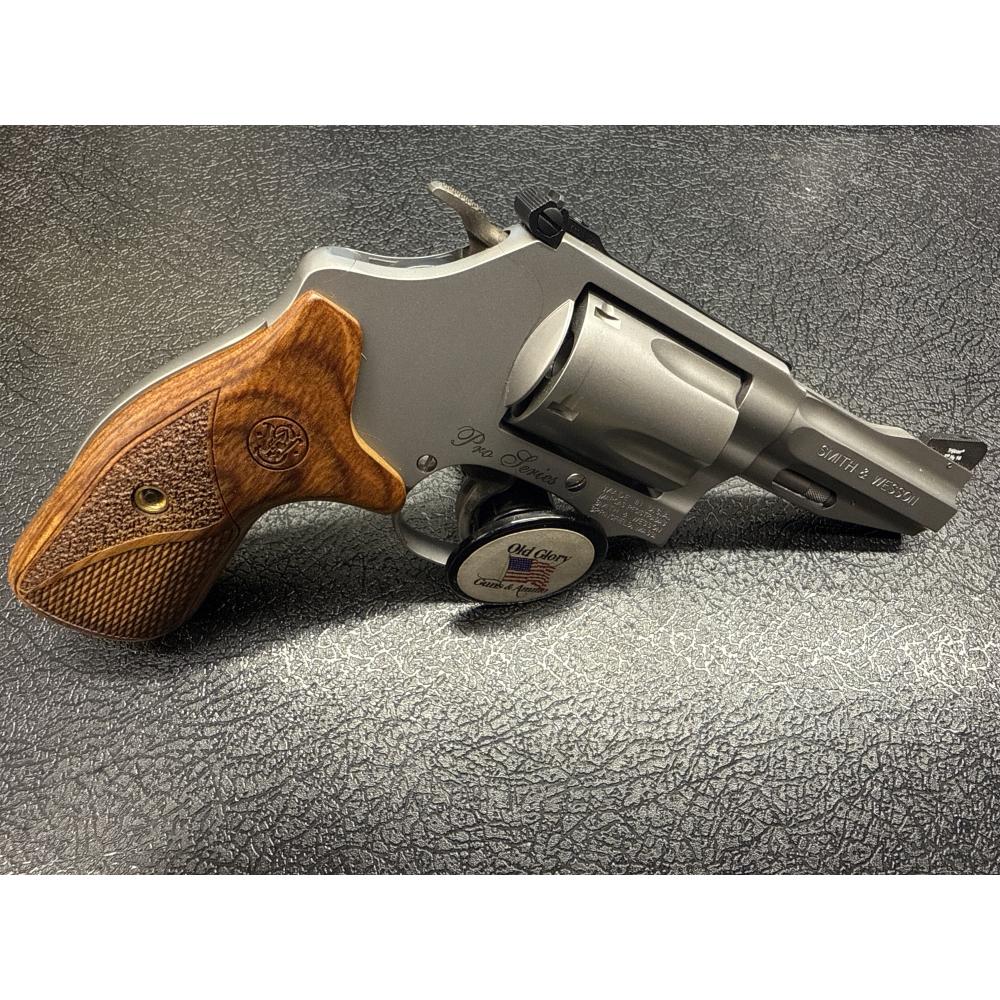Smith and Wesson 60-15