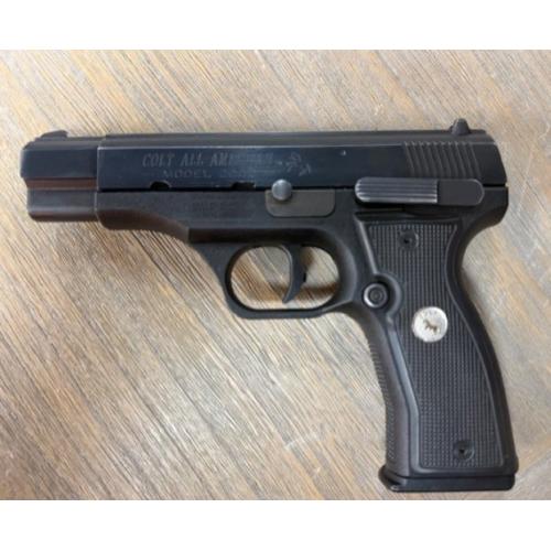 Colt Model 2000 9mm Parabellum