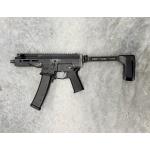 *LIKE NEW* NEMO MONGOOSE