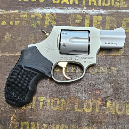 Taurus 856 Ultralite .38 Special