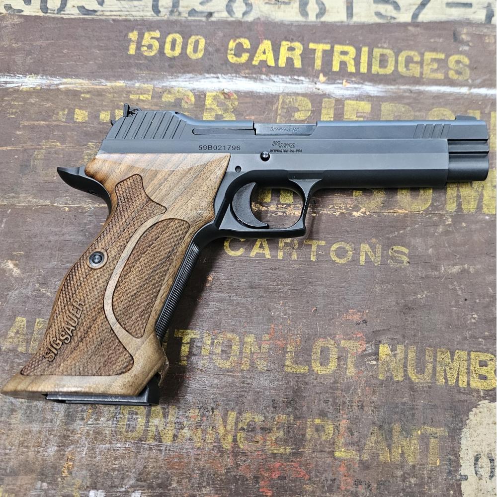 Sig Sauer P210 - 9mm