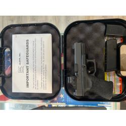 Glock 19C Gen 3 with Holosun Red Dot (Consignment)
