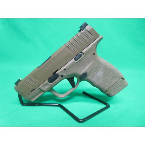 USED SPRINGFIELD HELLCAT 9MM 3.25" W/ SOFT CASE, HOLSTER, (1) 11RD, & (1) 13RD MAGS