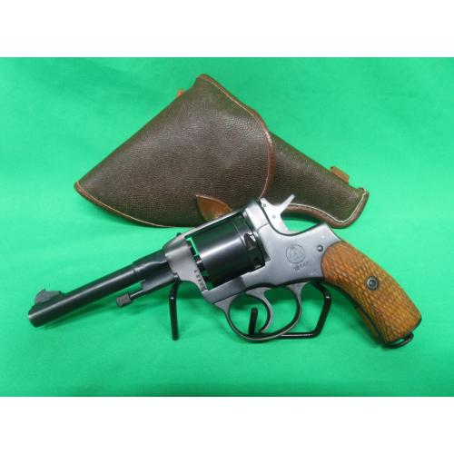USED IZHEVSK RUSSIAN M1895 32 ACP CONVERSION 4.5" BLUED W/WOOD GRIPS & HOLSTER 95%