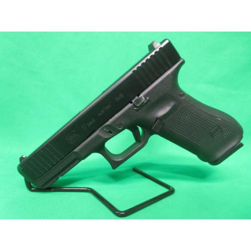 USED GLOCK PA175S203 17 GEN5 9MM 4.5" BARREL W/ (1)17RD MAG