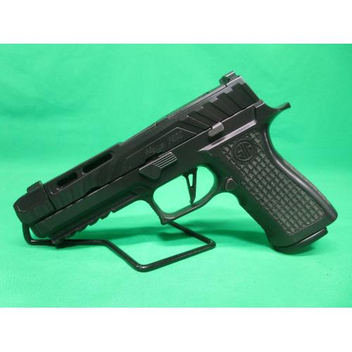 USED SIG SAUER P320V004 P320 SPECTRE COMP BLACKOUT 9MM 4.6" TB W/CASE (2) 17RD MAGS 
