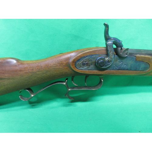 THOMPSON CENTER .50 CAL BLACK POWDER RIFLE KIT RENEGADE/HAWKEN 28" BLUED. DOUBLE SET TRIGGER, PERCUSSION W/BRASS HARDWARE