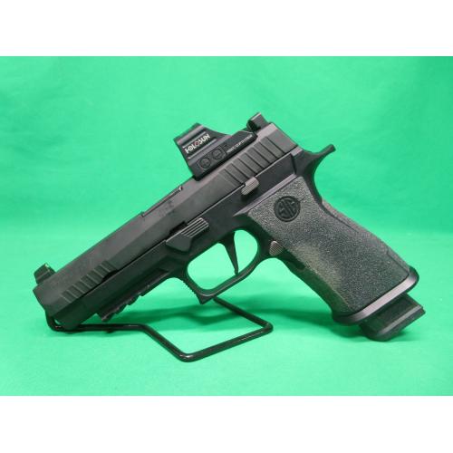 USED SIG SAUER P320 W/ CASE, HOLOSUN HS507C X2 , & (2) 21RD MAGS