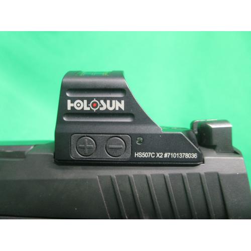 USED SIG SAUER P320 W/ CASE, HOLOSUN HS507C X2 , & (2) 21RD MAGS