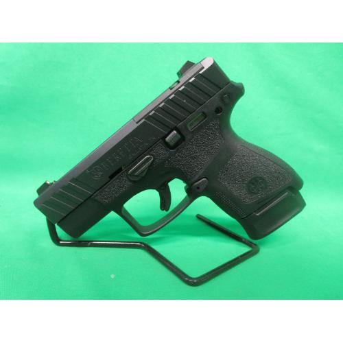 USED BERETTA APX 9MM 3" W/ BOX & (1) 8RD MAG