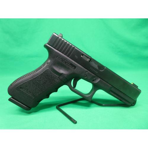 USED GLOCK 22002-10 22 GEN3 40S&W 4.5" W/CASE & (3) 15RD MAGS 