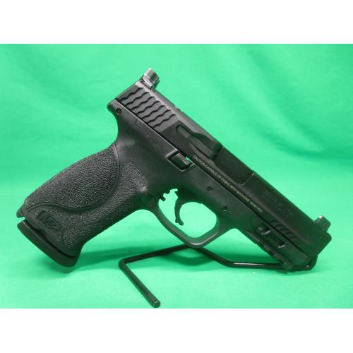 USED SMITH & WESSON 11826 M&P9 PRO SERIES C.O.R.E M2.0 9MM 4.25" BARREL W/ BOX (2)17RD MAGS, CORE PLATE SYSTEM, BACKSTRAPS, AND CLEANING KIT.