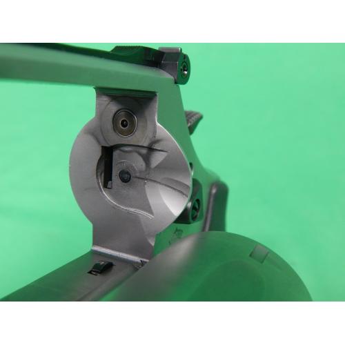 USED SMITH & WESSON 69 COMBAT MAGNUM 44 MAG 5 SHOT 2.75" W/CASE (Consignment)