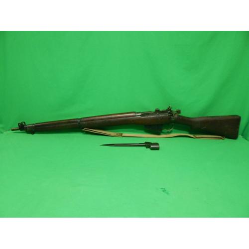 USED 1957 PAKISTAN P.O.F. ENFIELD NO4 MK2 .303 BRIT 25" W/MATCHING NO9 MKI BAYONET. VERY GOOD SURPLUS. BRIGHT BORE STRONG RIFLING. CAI IMPORT (Consignment)