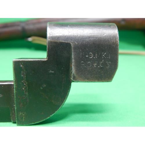USED 1957 PAKISTAN P.O.F. ENFIELD NO4 MK2 .303 BRIT 25" W/MATCHING NO9 MKI BAYONET. VERY GOOD SURPLUS. BRIGHT BORE STRONG RIFLING. CAI IMPORT (Consignment)