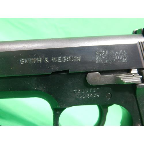 USED SMITH & WESSON 3904 9MM 3.75" W/HOLSTER (2) 9RD MAGS