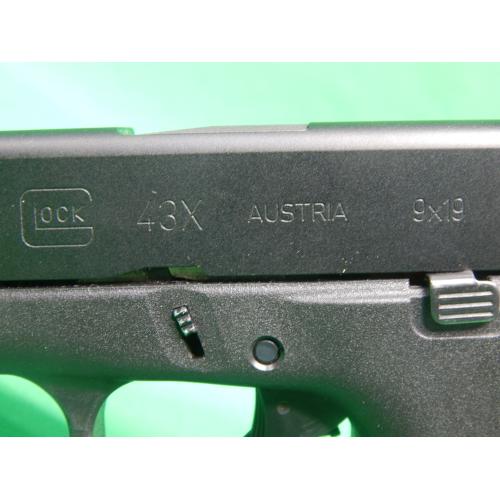 USED GLOCK 43X 9MM 3MAGS CASE  AND HOLSTER