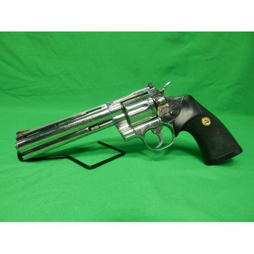 USED 1985 COLT PYTHON .357MAG 6" ULTIMATE BRIGHT STAINLESS STEEL. RARE 1ST YEAR COLLECTORS ITEM. 98% VERY LIGHT WEAR ON CYL. NON MATCH HARD CASE (Consignment)