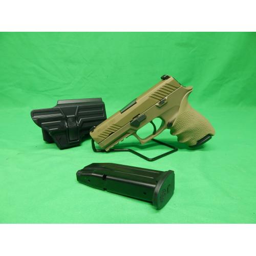 USED SIG SAUER P320 9MM 3.75" W/HOLSTER & (2) 15RD MAGS
