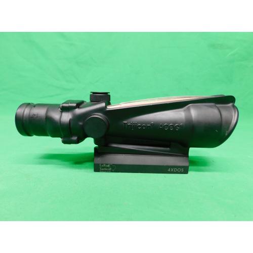 USED TRIJICON ACOG 3.5X35 RED CHEVRON W/ LA RUE TACTICAL QUICK DETACH MOUNT