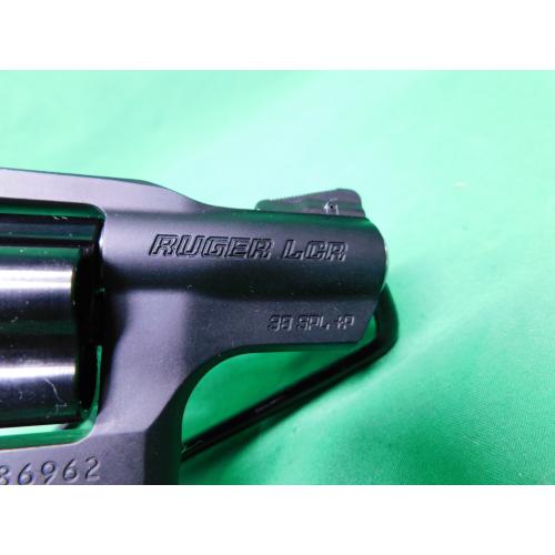 USED RUGER 5401 LCR .38SPL 1.87" BLACK DOUBLE ACTION REVOLVER. W/SOFT CASE. GOOD USED CONDITION 98%