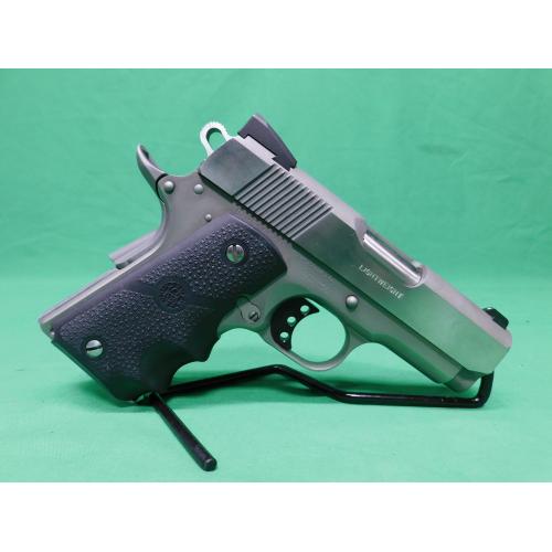 USED COLT DEFENDER SERIES 90 LIGHTWEIGHT .40S&W 3" STAINLESS OFFICER SIZE 1911. RARE 40 CAL. AS NEW IN CASE. EXCELLENT 99% (Consignment)