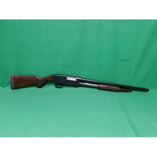 USED VINTAGE STEVENS 620 20GA 20" PUMP SHOTGUN. BROWNING DESIGN. STICKY RELEASE. PREVIOUS OWNER MARKS ON LEFT SIDE. FUNCTIONAL 80%+ (Consignment)
