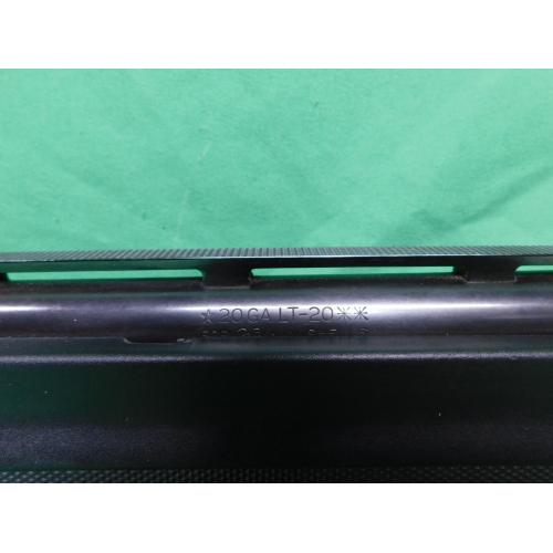 USED REMINGTON 1100 LT-20 SPECIAL 20GA 20" BLACK SEMI AUTO SHOTGUN. VERY GOOD USED CONDITION. 95%. SMALL SAFE BLEMISH ON SIDE OF BBL OTHERWISE 98% (Consignment)