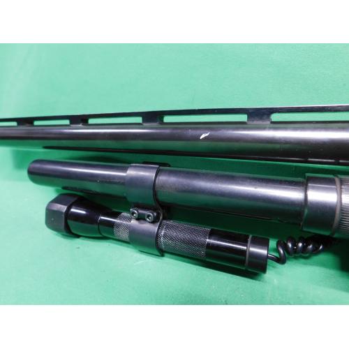 USED REMINGTON 1100 LT-20 SPECIAL 20GA 20" BLACK SEMI AUTO SHOTGUN. VERY GOOD USED CONDITION. 95%. SMALL SAFE BLEMISH ON SIDE OF BBL OTHERWISE 98% (Consignment)