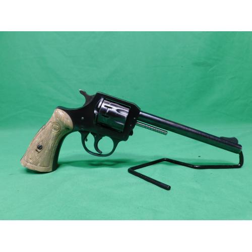 USED H&R  MOD 922 22LR 6"