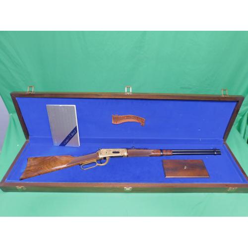 USED 1978 WINCHESTER LIMITED EDITION II 94 .30-30WIN 20" BLUED & GOLD LEVER GUN. SCROLL ENGRAVED 1OF1500 IN WALNUT CASE. COLLECTOR ESTATE 99% (Consignment)