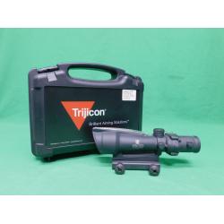 USED TRIJICON 100149 TA11F-G ACOG 3.5X35 GREEN CHEVRON RETICLE W/BDC. EXCELLENT USED W/CASE (Consignment)