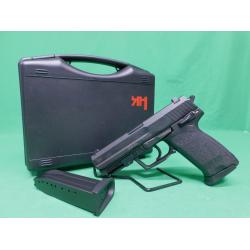 USED 2007 HK 214814 USP V1 .45ACP BLACK SEMI AUTO PISTOL. AS NEW IN CASE W/2-MAGS. LIGHT HANDLING WEAR. COLLECTOR ESTATE 98%+ (Consignment)