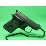 USED BERETTA P095025MF 950BS .25ACP 2.5". IN BOX WITH 3-8RD MAGAZINES. VERY GOOD USED CONDITION. 98%.