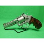 USED RARE 170225 SMITH & WESSON 686-7 38 SUPER 4" 6RD STAINLESS REVOLVER. UNFLUTED PERFORMANCE CENTER IN CASE. AS NEW MINT 1 OF 300 (Consignment)